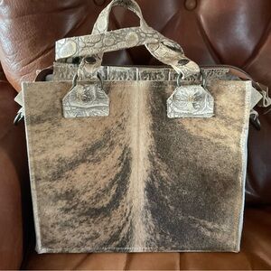 Beautiful Cowhide & Croc Embossed Purse